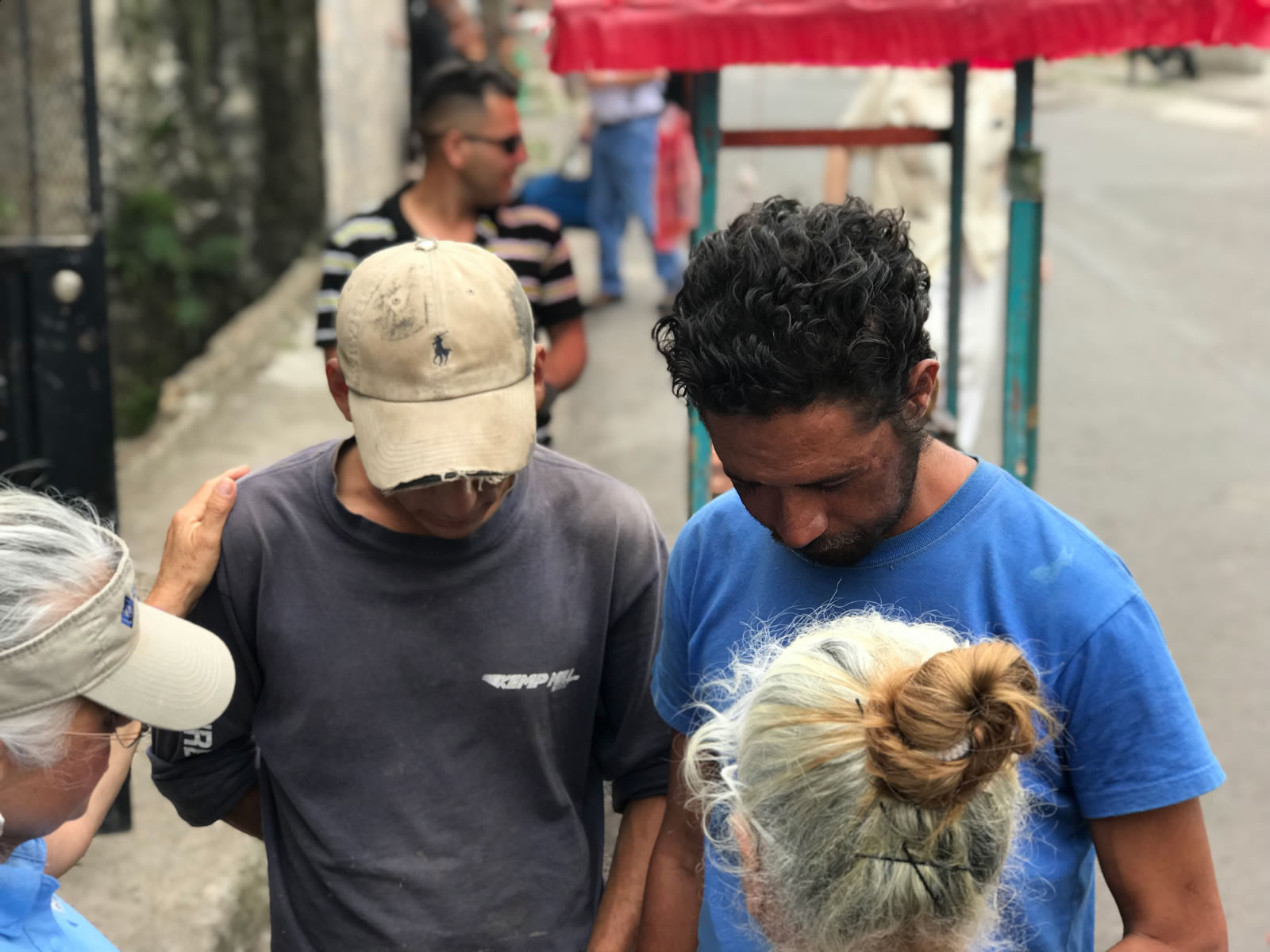 Light of Life International volunteers serving on a mission trip